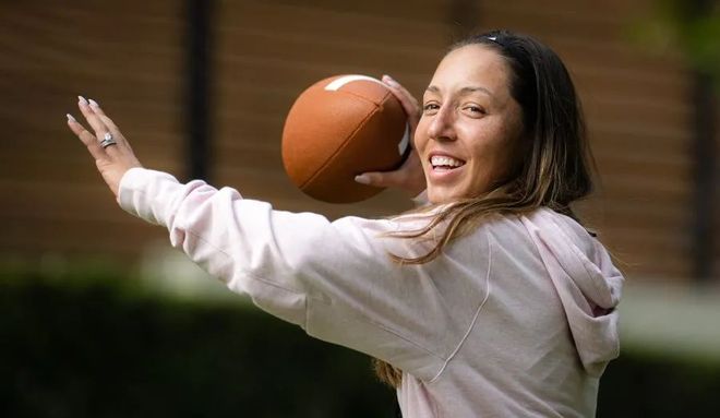 迫在眉睫 迫在眉睫